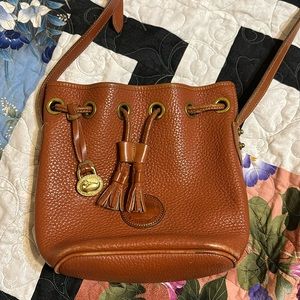 Vintage Dooney&Bourke mini pebble leather bucket bag